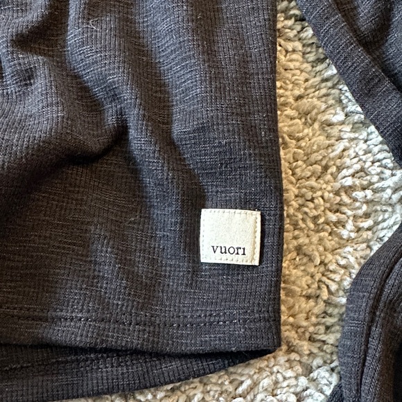 Vuori Black Square Neck Long Sleeve - Picture 3 of 5